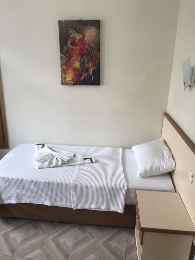 Cim Apartments Pansiyon Fethiye Exterior photo
